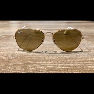 Ray-Ban Aviators Flash
